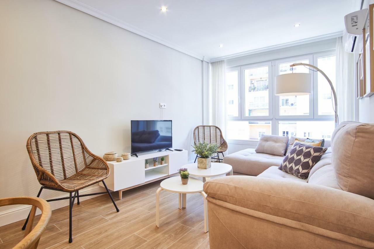 Arjona Riverside Deluxe By Valcambre Appartement