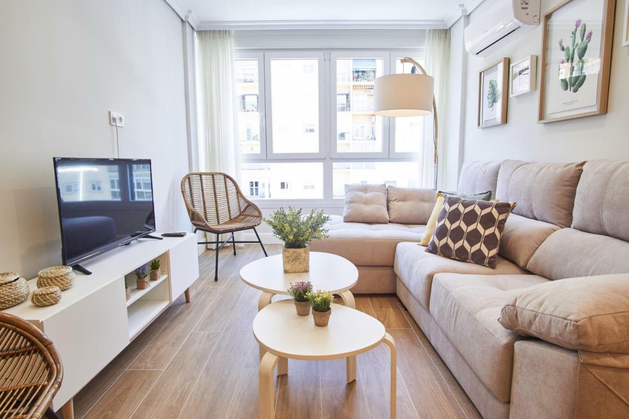 Arjona Riverside Deluxe By Valcambre Appartement